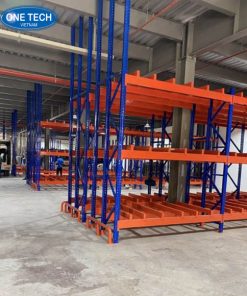 Mẫu kệ 3 tầng tải nặng bằng thép chịu lực, sử dụng cho nhà kho công nghiệp