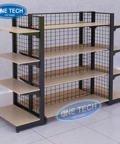 Kệ gỗ khung sắt đôi với mặt lưng lưới, thiết kế bền chắc, phù hợp trưng bày sản phẩm trong cửa hàng và showroom.