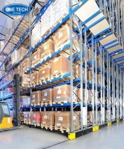 Kệ Pallet bằng thép giúp sắp xếp hàng trong kho gọn gàng, an toàn tuyệt đối