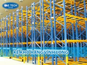 Kệ kho hàng tại Vĩnh Long với thiết kế chắc chắn, tải trọng cao, tối ưu không gian lưu trữ.