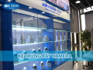 Kệ trưng bày camera hiện đại, thiết kế chắc chắn giúp sắp xếp sản phẩm gọn gàng và thu hút khách hàng.