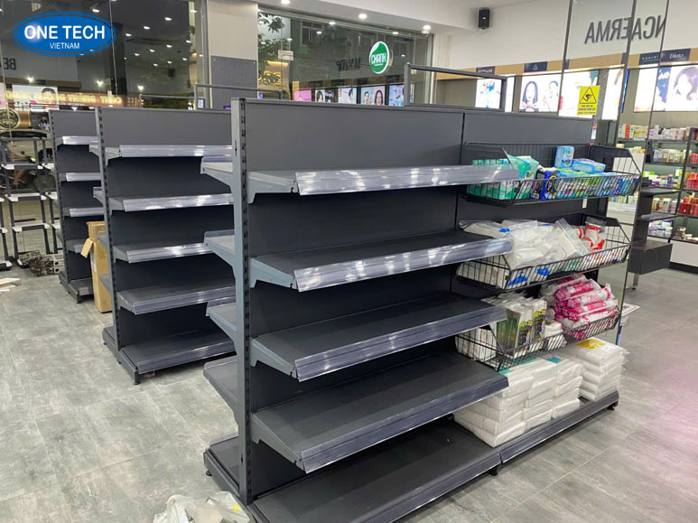 Kệ siêu thị tôn liền 5 tầng – Thiết kế chắc chắn, tải trọng cao Kệ siêu thị tôn liền màu trắng 5 tầng, khung thép sơn tĩnh điện, trưng bày hàng hóa gọn gàng