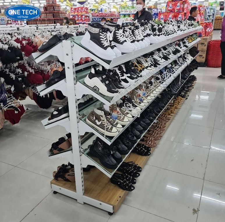 Kệ trưng bày giày thể thao kính cao cấp Kệ trưng bày giày thể thao bằng kính trong suốt, thiết kế hiện đại, bền chắc phù hợp shop giày
