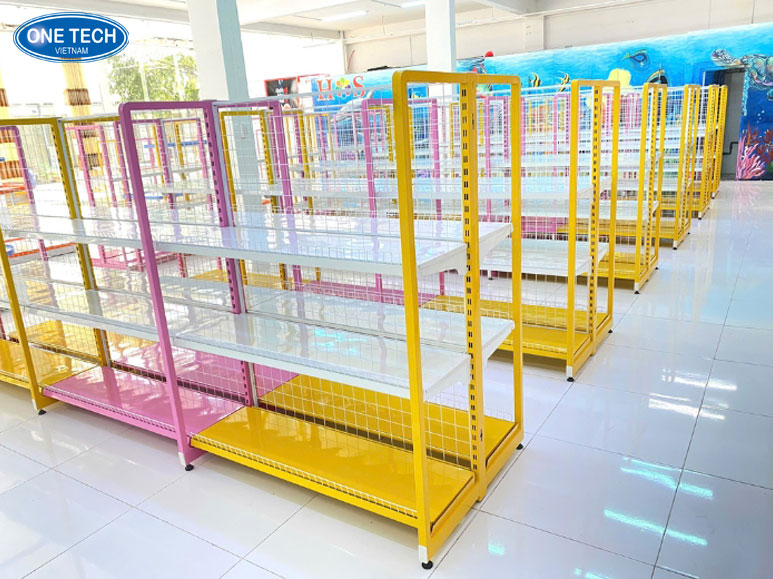 Mẫu kệ trưng bày sữa Vinamilk đẹp, chắc chắn, thu hút khách hàng Kệ trưng bày sữa Vinamilk bằng sắt sơn tĩnh điện, 4 tầng, thiết kế hiện đại, trưng bày sản phẩm chuyên nghiệp trong siêu thị