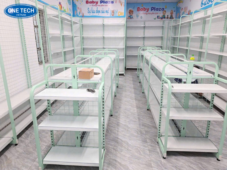 Kệ sắt trưng bày sữa Vinamilk thiết kế ấn tượng cho cửa hàng hiện đại Giá kệ trưng bày sản phẩm sữa Vinamilk 5 tầng bằng thép sơn tĩnh điện, phối màu trắng – xanh dương thương hiệu, phù hợp không gian siêu thị