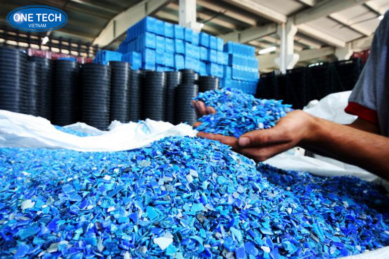 Mở xưởng sản xuất đồ nhựa tái chế chất lượng cao Xưởng sản xuất đồ nhựa tái chế với máy móc hiện đại và quy trình sản xuất sạch