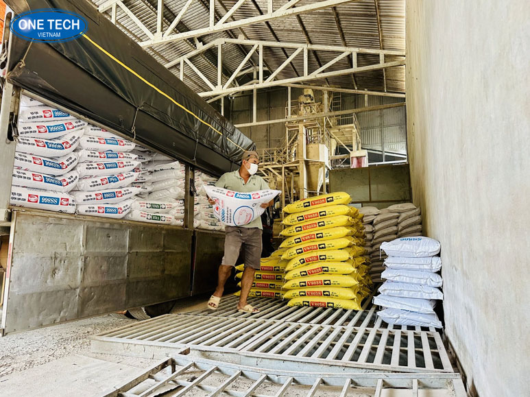 Mô hình cửa hàng bán thức ăn chăn nuôi cho gà, lợn tại vùng nông thôn, đầu tư vốn 100 triệu