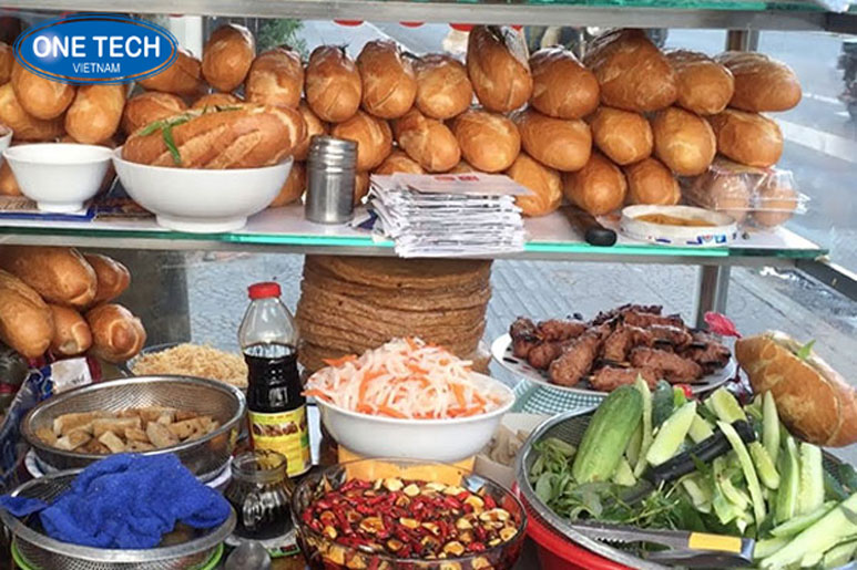 Kinh doanh đồ ăn sáng vốn 30 triệu – Mô hình bán bánh mì, xôi, bún phở nhỏ Xe đẩy bán đồ ăn sáng gồm bánh mì, xôi, bún phở phục vụ người đi làm buổi sáng – phù hợp mô hình khởi nghiệp với vốn nhỏ 30 triệu