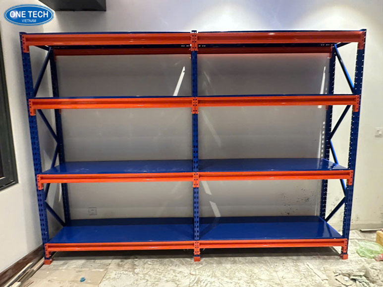 Kệ trung tải độc lập 3–4 tầng cho kho nhỏ và cửa hàng Kệ trung tải độc lập 3 đến 4 tầng, khung thép sơn tĩnh điện, dùng cho kho nhỏ và cửa hàng trưng bày