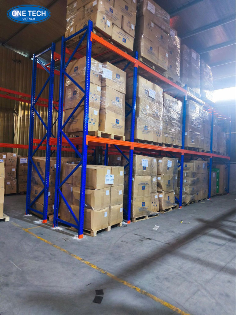 Kệ lưu trữ kho hàng đa năng dành cho đồ gia dụng và hàng hóa Kệ kho đa tầng thiết kế chắc chắn, phù hợp lưu giữ hàng hóa và các vật dụng gia đình