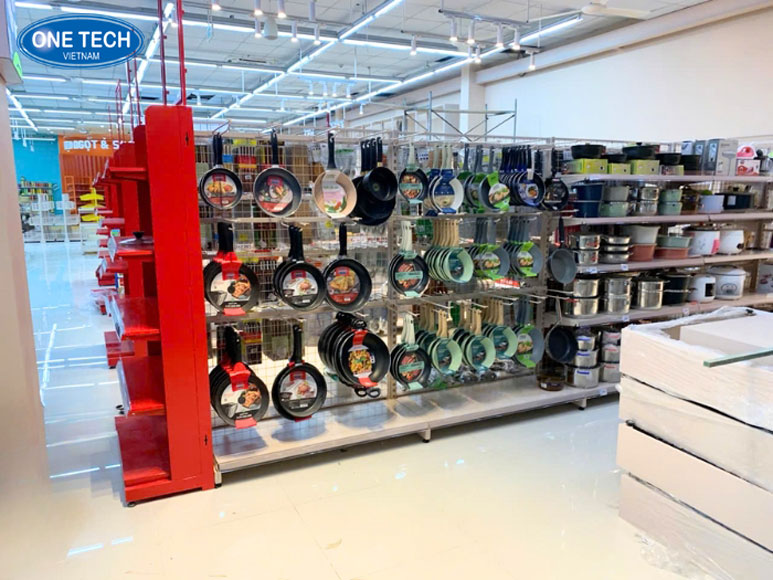 Tổng hợp mẫu kệ trưng bày hàng hóa trong siêu thị Vinmart Thiết kế kệ siêu thị Vinmart nhiều tầng, nhiều kiểu dáng trưng bày hàng hóa hiệu quả