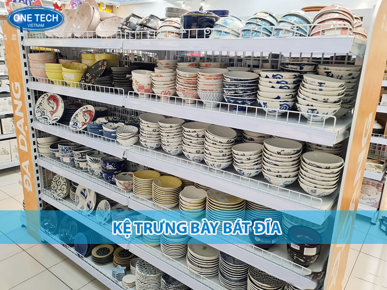 Kệ trưng bày bát đĩa nhiều tầng bằng kim loại chắc chắn, thiết kế đẹp mắt