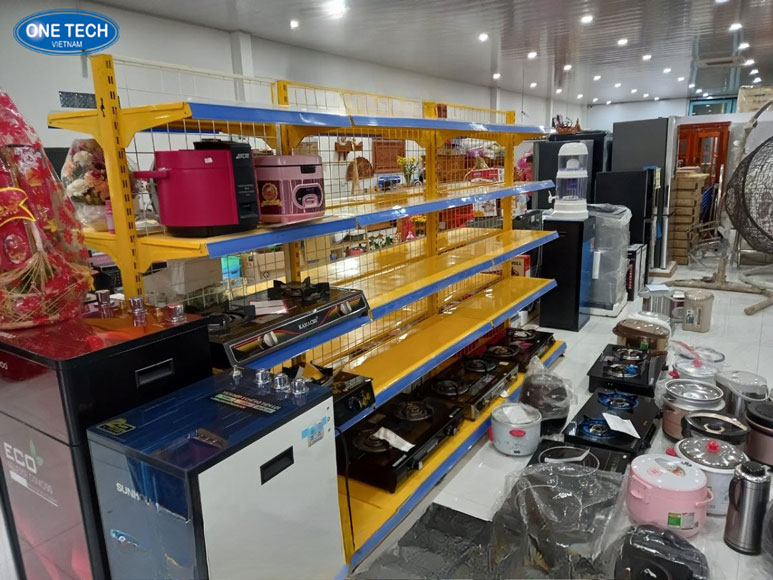 Giá kệ bếp gas chuyên dụng – Tối ưu hiển thị, nâng tầm sản phẩm Mẫu kệ trưng bày bếp gas chắc chắn, thiết kế tối giản, hỗ trợ trưng bày sản phẩm gọn gàng và thu hút tại điểm bán