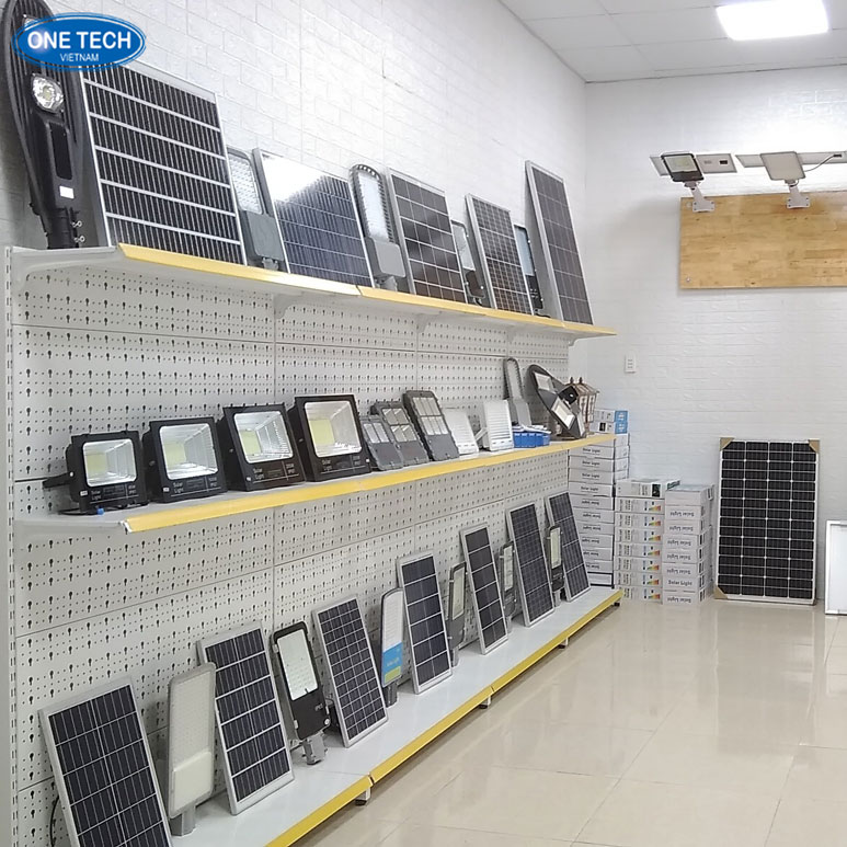 Kệ lưng tôn lỗ giới thiệu bóng đèn chắc chắn tải trọng cao Kệ lưng tôn lỗ trưng bày bóng đèn chắc chắn, tải trọng cao phù hợp siêu thị, cửa hàng