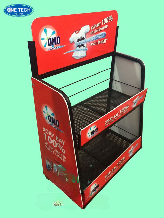 Kệ trưng bày sản phẩm OMO chuyên dụng cho điểm bán lẻ Kệ trưng bày thương hiệu OMO màu đỏ nổi bật đặt tại quầy siêu thị