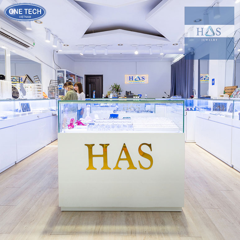 Mua kệ trưng bày phụ kiện trang sức giá rẻ tại One Tech Kệ trưng bày phụ kiện trang sức thiết kế tinh tế, giá rẻ, chất lượng cao tại Giá kệ One Tech