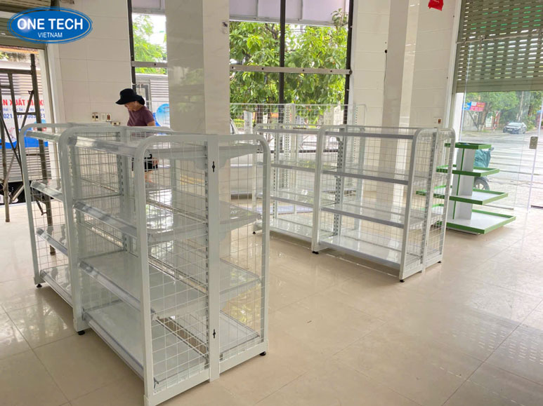Mua kệ tạp hóa thanh lý chất lượng – Tiết kiệm chi phí tối đa Kệ trưng bày hàng tạp hóa thanh lý, còn sử dụng tốt, phù hợp cửa hàng nhỏ