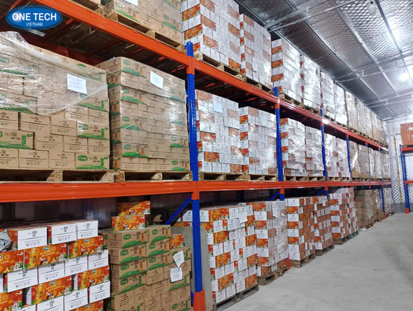 Kệ 2 tầng công nghiệp One Tech - Đáp ứng nhu cầu lưu trữ khắt khe Kệ công nghiệp hai tầng One Tech, ứng dụng trong hệ thống kho tiêu chuẩn
