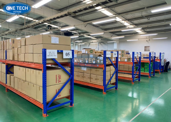 Kệ công nghiệp 2 tầng One Tech - Tối ưu giải pháp lưu trữ hàng hóa Mẫu kệ 2 tầng công nghiệp One Tech phục vụ lưu trữ hàng hóa cỡ lớn