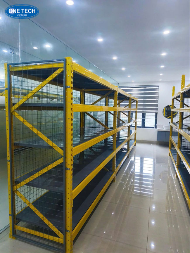 Hệ thống kệ kho hàng phục vụ lưu trữ chuyên nghiệp Kệ kho hàng lắp đặt đồng bộ, hỗ trợ tối ưu quy trình quản lý kho