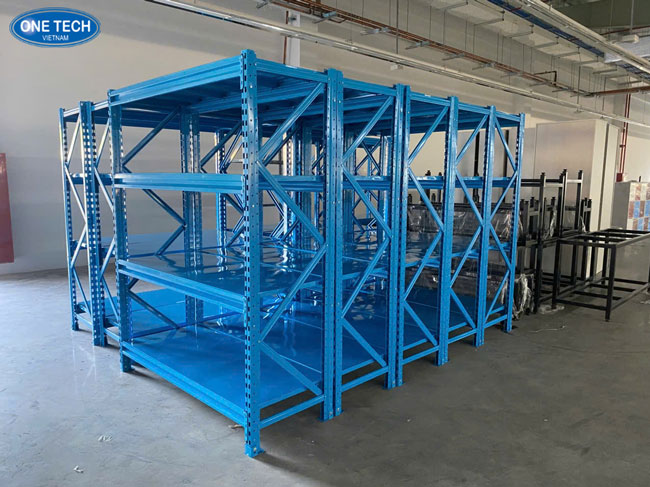 Kệ kho hàng nâng cao hiệu quả lưu trữ trong nhà kho hiện đại Hệ thống kệ kho được thiết kế phù hợp với quy trình vận hành kho chuyên nghiệp