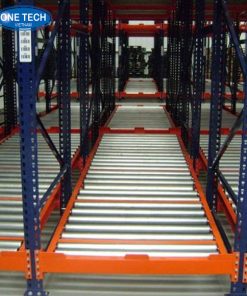 Hệ thống kệ Push Back hỗ trợ chất dỡ pallet nhanh chóng trong kho công nghiệp
