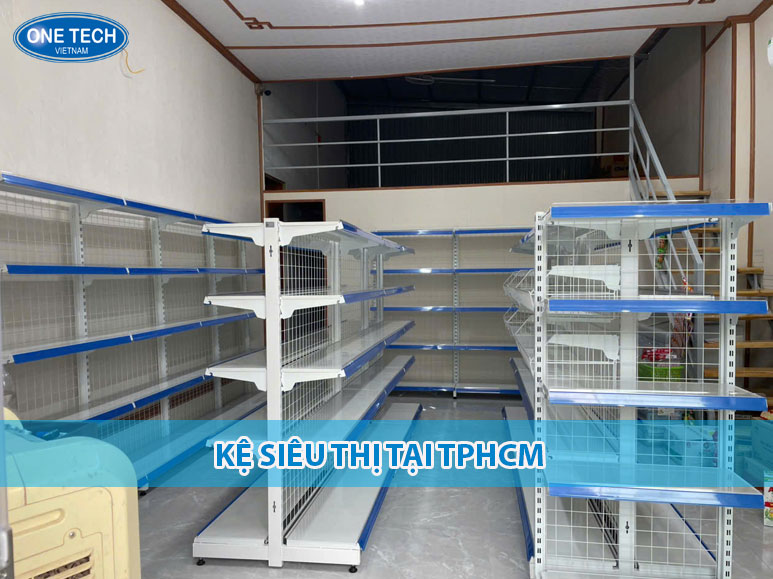 Kệ siêu thị tại TP.HCM trưng bày sản phẩm gọn gàng, dễ quan sát