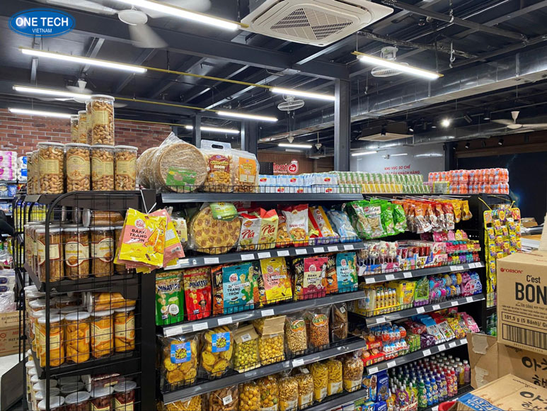 Kệ trưng bày bánh mì thiết kế tiện lợi cho tiệm bánh Kệ trưng bày bánh mì hiện đại phù hợp cho cửa hàng và siêu thị