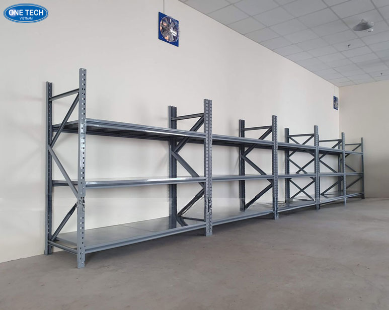 Kệ trung tải để đồ điện máy với thiết kế phù hợp nhiều loại sản phẩm khác nhau