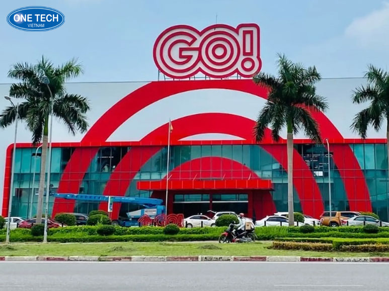 Mặt tiền siêu thị GO! tại TP.HCM - thương hiệu mới thay thế Big C, cung cấp đầy đủ mặt hàng tiêu dùng, thực phẩm, điện máy và dịch vụ tiện ích