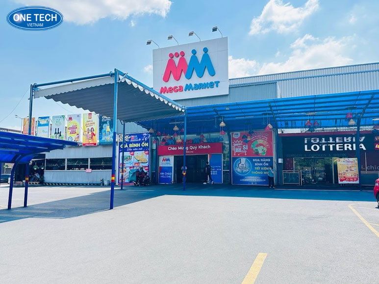 Toàn cảnh siêu thị MM Mega Market – trung tâm bán lẻ hiện đại chuyên cung cấp hàng hóa cho doanh nghiệp tại Việt Nam