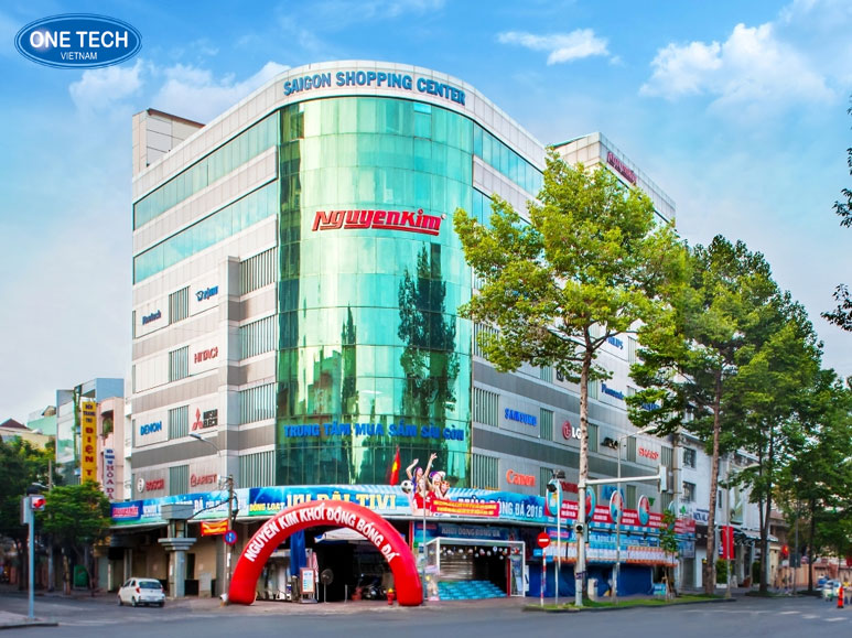Mặt tiền siêu thị điện máy Nguyễn Kim tại Quận 1, TP.HCM - điểm đến mua sắm thiết bị điện tử uy tín