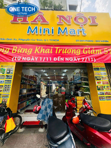 Mặt tiền siêu thị Hà Nội Mini Mart tại Quận 1 với không gian nhỏ gọn, sạch sẽ