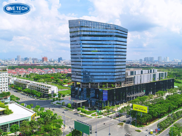 Toàn cảnh Thiso Mall hiện đại, nằm giữa Khu đô thị Sala, nổi bật với kiến trúc sang trọng và không gian mua sắm đa dạng tại Quận Thủ Đức