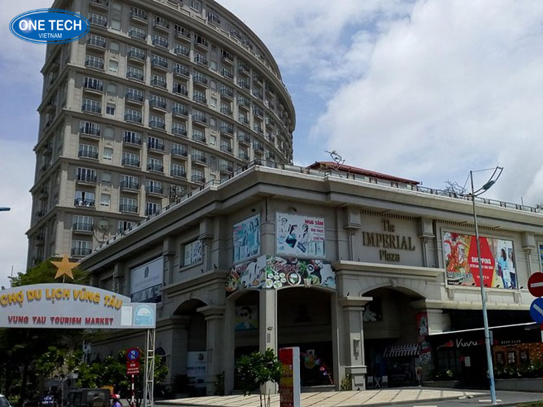 The Imperial Plaza Vũng Tàu, trung tâm thương mại sang trọng với các cửa hàng thời trang, mỹ phẩm, ẩm thực quốc tế và khu vui chơi giải trí